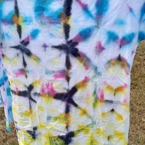 Tie-Die T-Shirt Uni-Sex Size Small